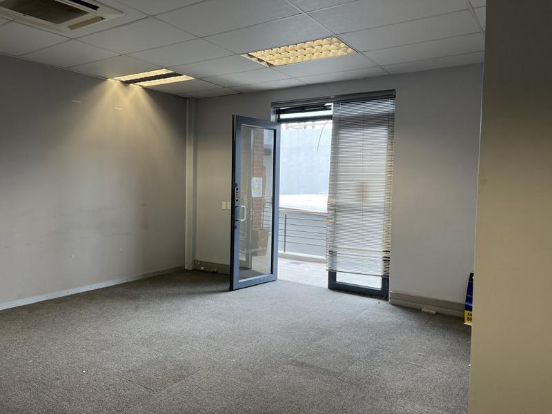 To Let commercial Property for Rent in Milnerton Central Western Cape